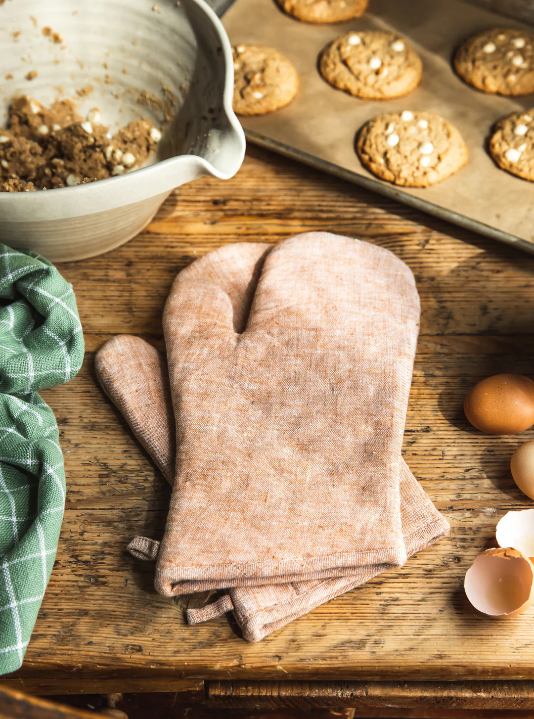 Washed Linen Oven Mitt - Image 11